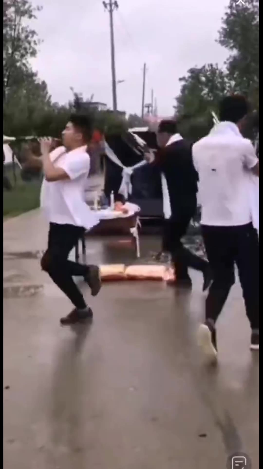 吃席吹响2秒 绿幕直播特效视频