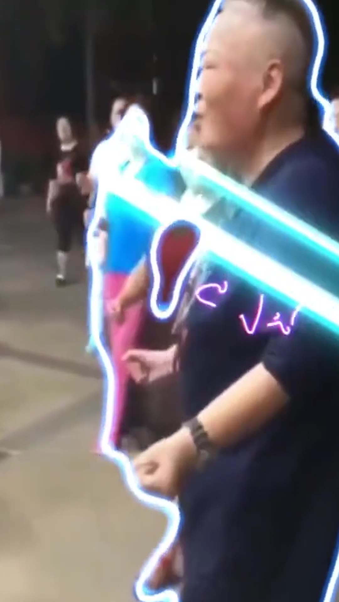 大妈跳舞2 绿幕直播特效视频